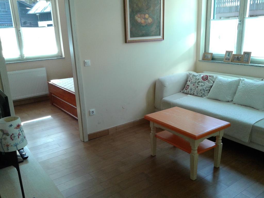 Apartment Mojstrovka With Terrace In City Center Kranjska Gora Eksteriør bilde